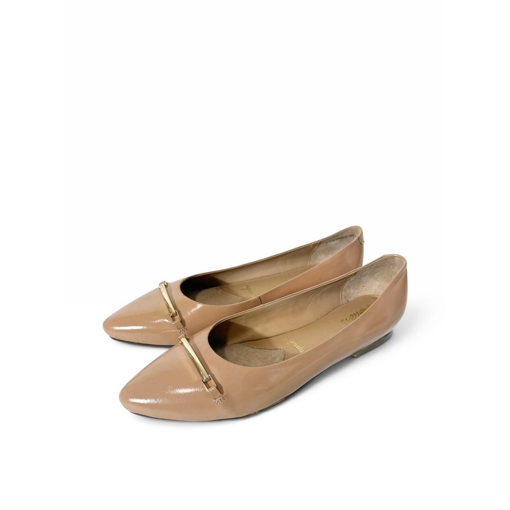 Trotters Everly Womens Beige Patent Leather Pointed Toe Flats Size 8.5 Narrow